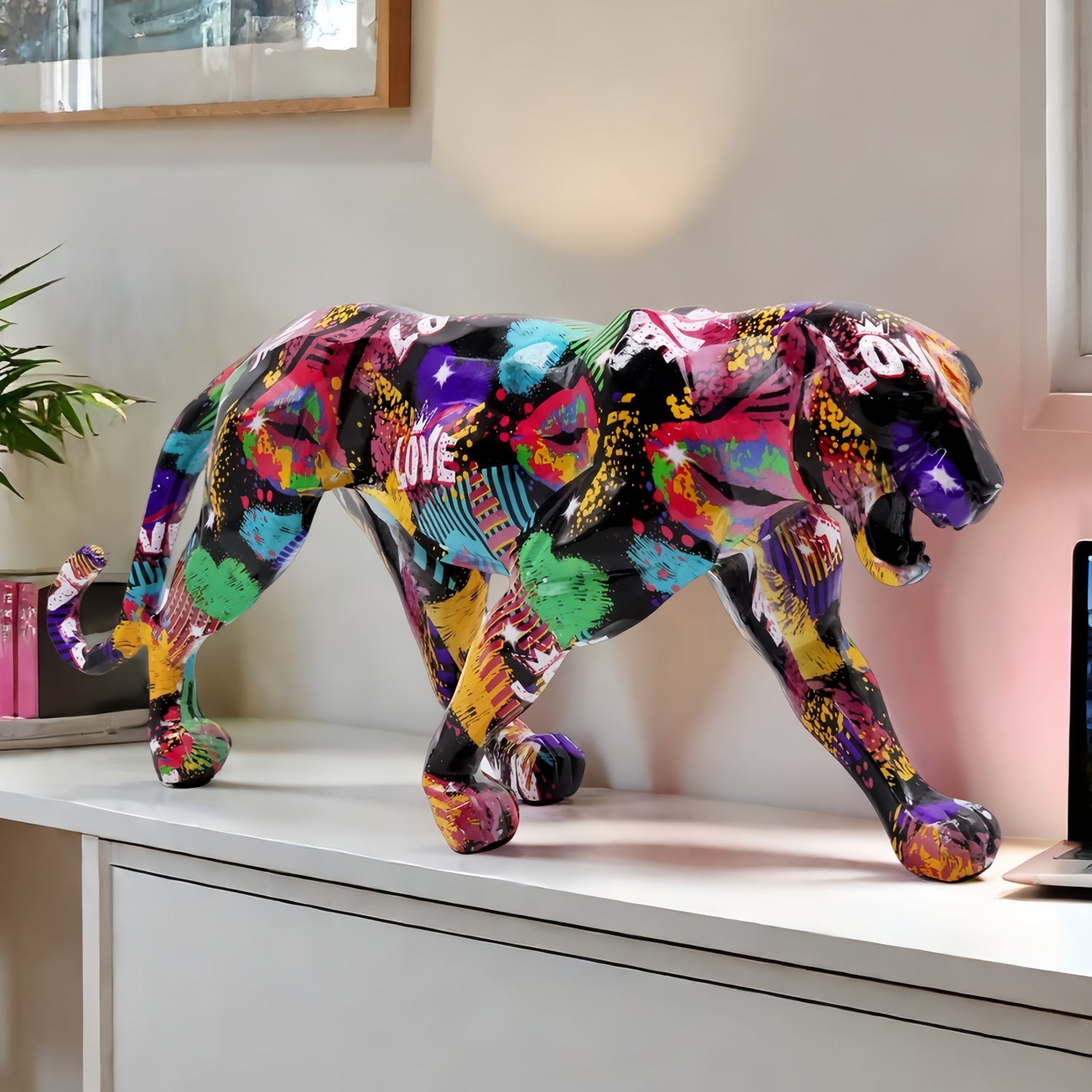 Modern Minimalist Simulated Leopard Figurine Home Decor Gift Box